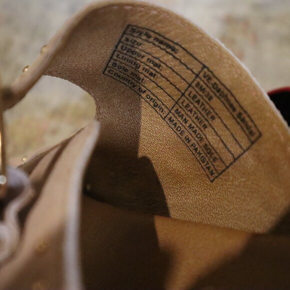 Vince Camuto, Dusty Pink and Gold Sandals, Size 8 - Picture 4 of 8